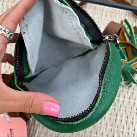 NWT Sweetgrass Leather Sun Dog Round crossbody bag - Picture 5 of 9